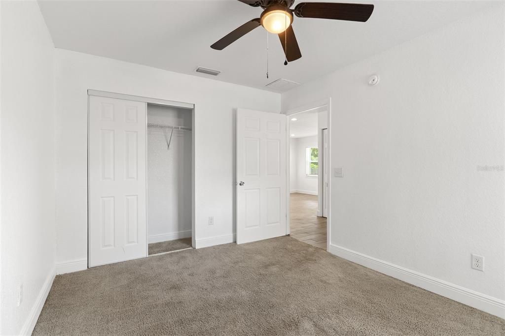 For Sale: $275,000 (3 beds, 2 baths, 1620 Square Feet)