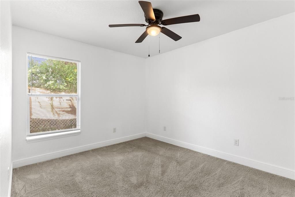 For Sale: $275,000 (3 beds, 2 baths, 1620 Square Feet)