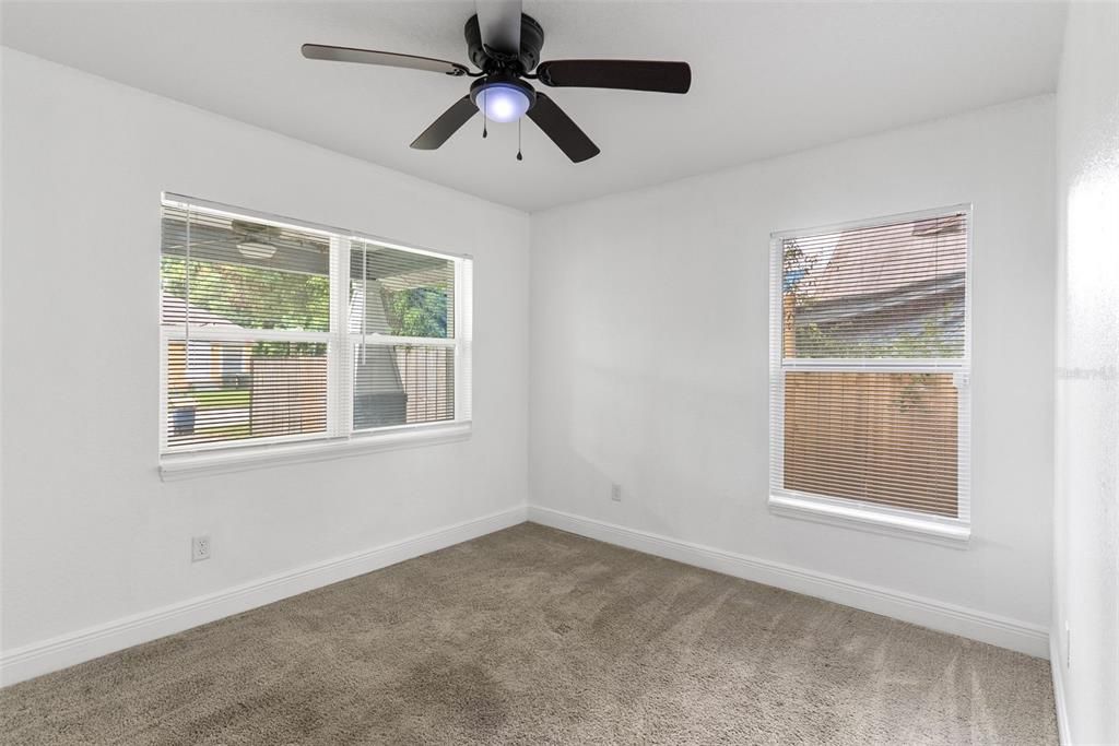 For Sale: $275,000 (3 beds, 2 baths, 1620 Square Feet)