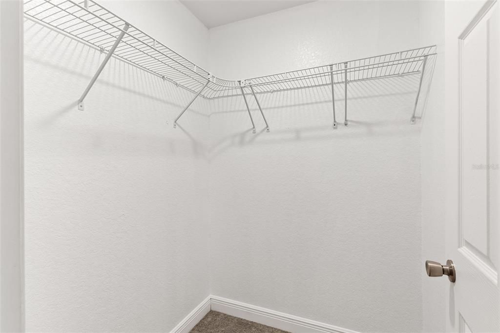 For Sale: $275,000 (3 beds, 2 baths, 1620 Square Feet)