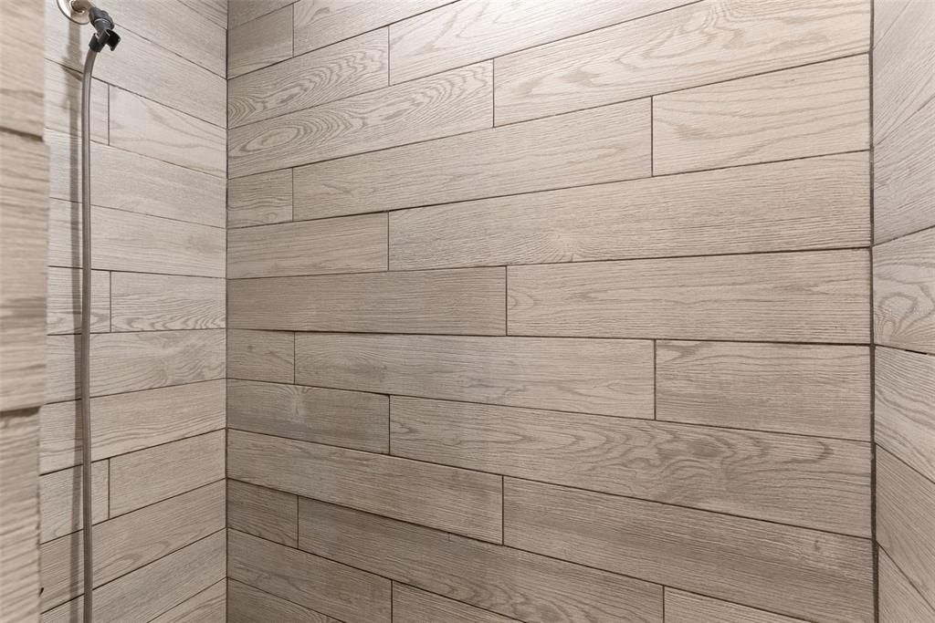 For Sale: $275,000 (3 beds, 2 baths, 1620 Square Feet)