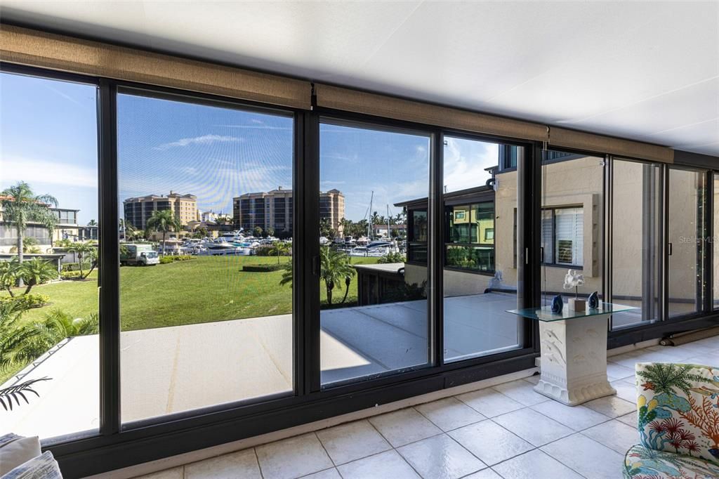 待售: $400,000 (3 贝兹, 2 浴室, 2569 平方英尺)