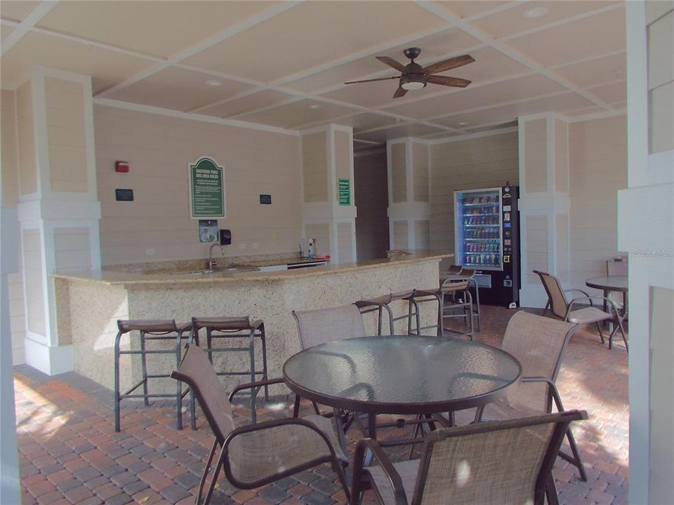 Active With Contract: $319,900 (3 beds, 2 baths, 1499 Square Feet)