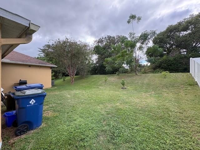 En Venta: $369,000 (4 camas, 2 baños, 1912 Pies cuadrados)