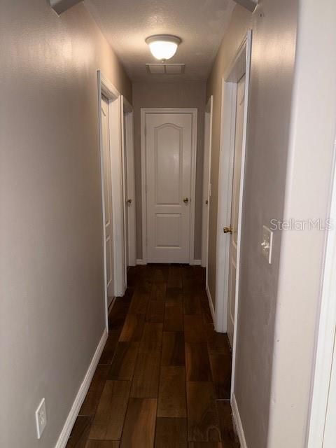 En Venta: $369,000 (4 camas, 2 baños, 1912 Pies cuadrados)