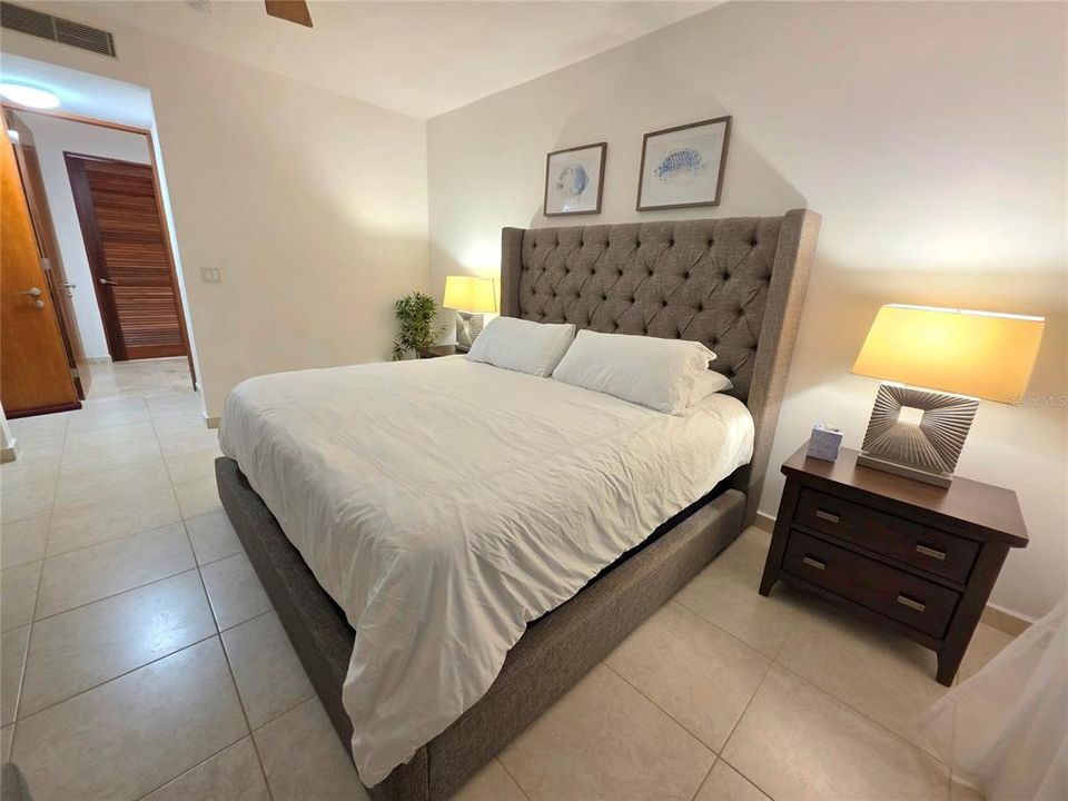 出租: $5,000 (2 贝兹, 2 浴室, 1635 平方英尺)