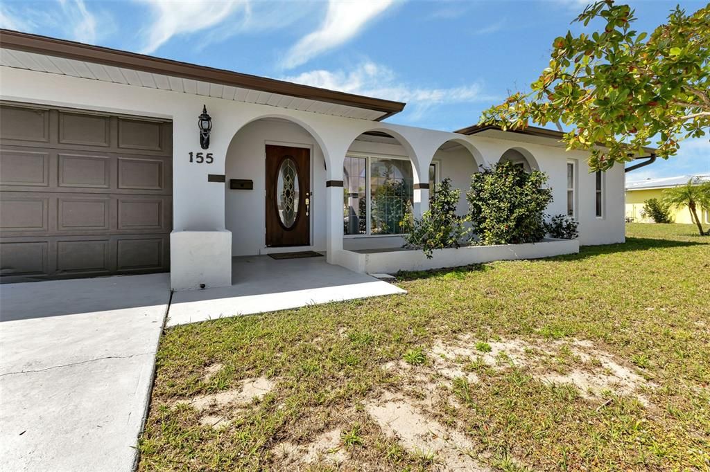 For Sale: $405,000 (2 beds, 2 baths, 1659 Square Feet)