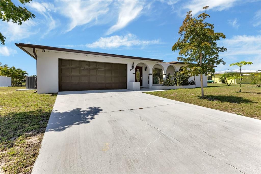 For Sale: $405,000 (2 beds, 2 baths, 1659 Square Feet)