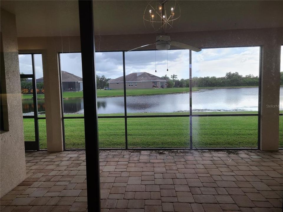 For Rent: $3,400 (4 beds, 2 baths, 2328 Square Feet)