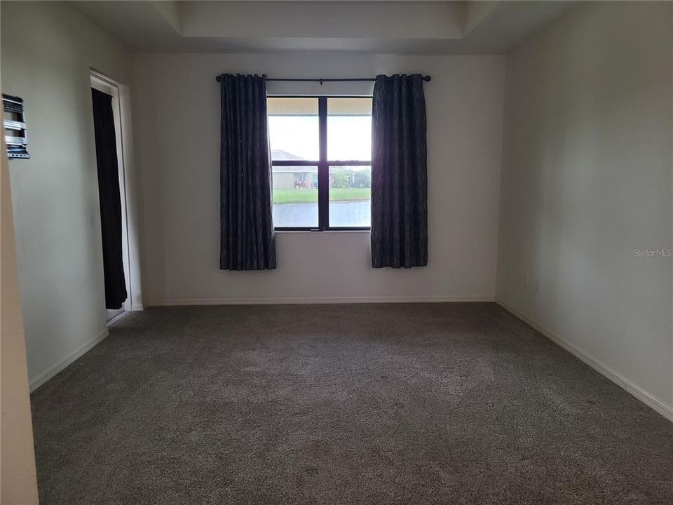 For Rent: $3,400 (4 beds, 2 baths, 2328 Square Feet)