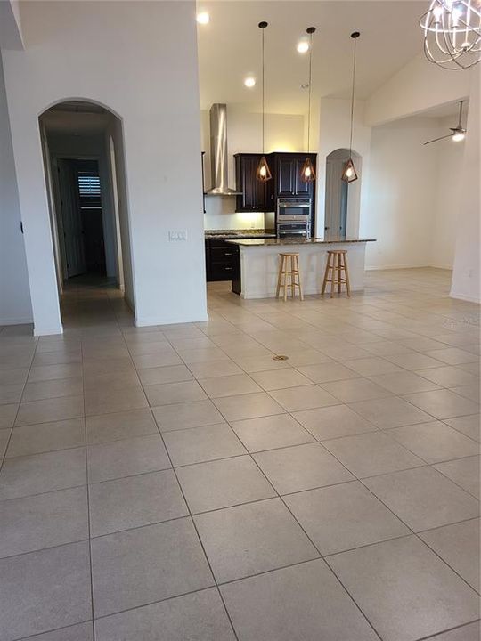 For Rent: $3,400 (4 beds, 2 baths, 2328 Square Feet)