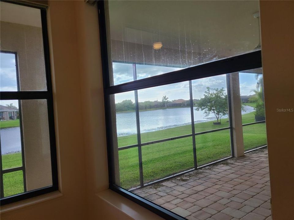 For Rent: $3,400 (4 beds, 2 baths, 2328 Square Feet)