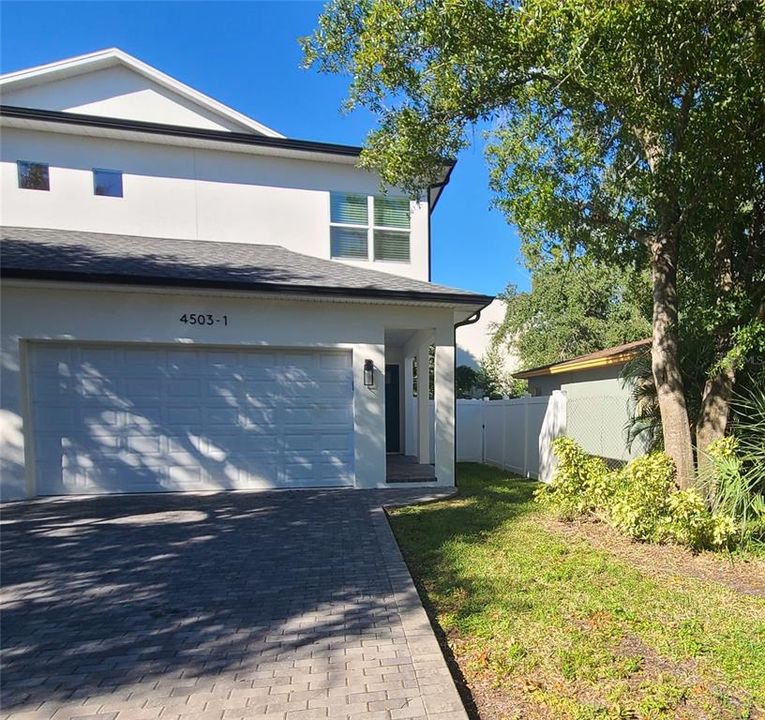 Recently Rented: $4,250 (4 beds, 3 baths, 2254 Square Feet)