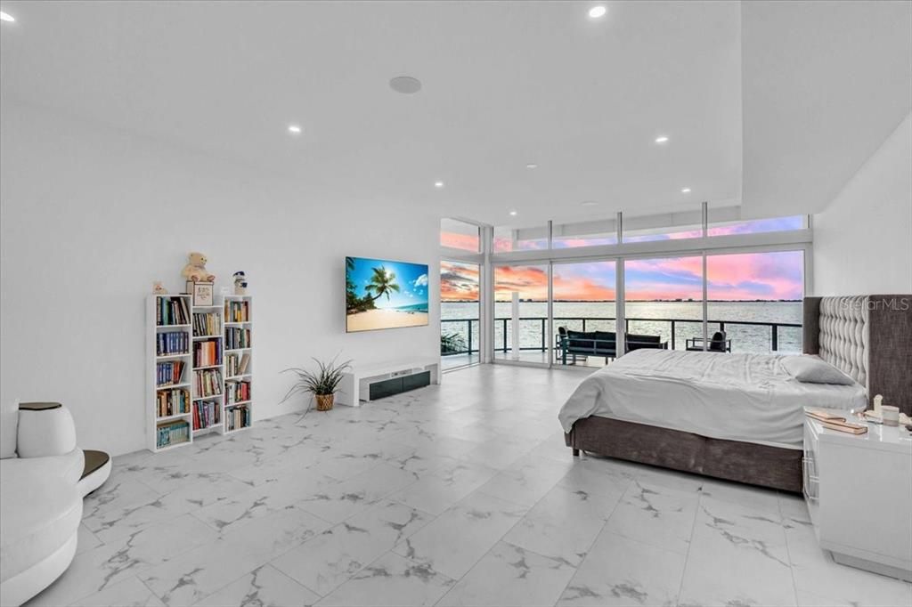 For Sale: $9,500,000 (8 beds, 8 baths, 8875 Square Feet)