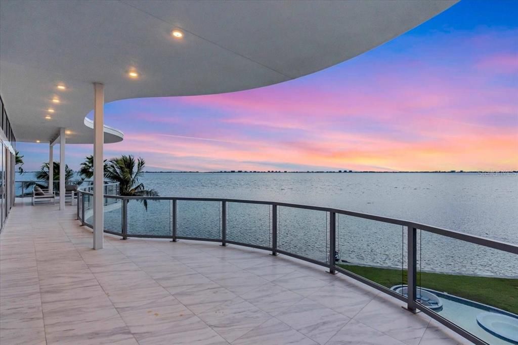 For Sale: $9,500,000 (8 beds, 8 baths, 8875 Square Feet)