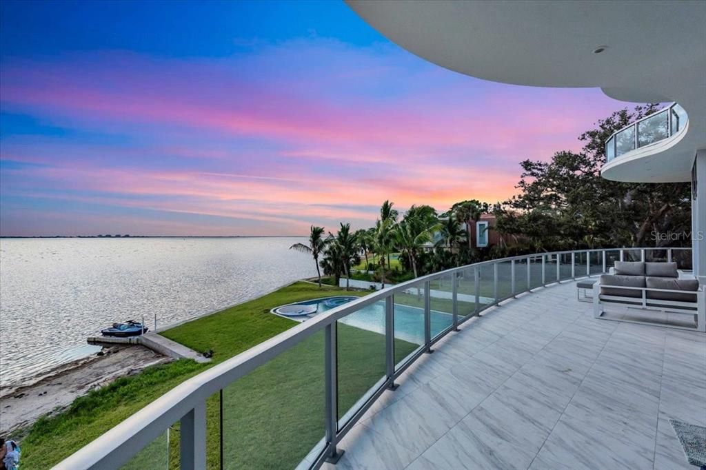For Sale: $9,500,000 (8 beds, 8 baths, 8875 Square Feet)