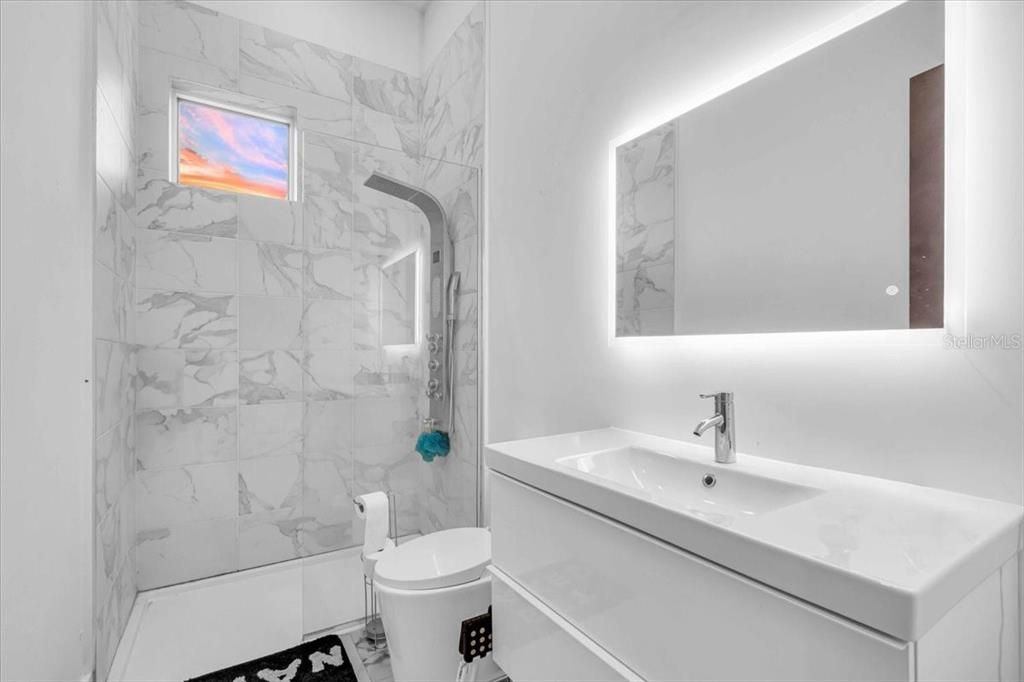 For Sale: $9,500,000 (8 beds, 8 baths, 8875 Square Feet)