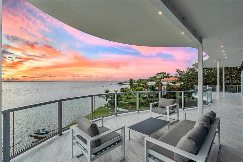 For Sale: $9,500,000 (8 beds, 8 baths, 8875 Square Feet)