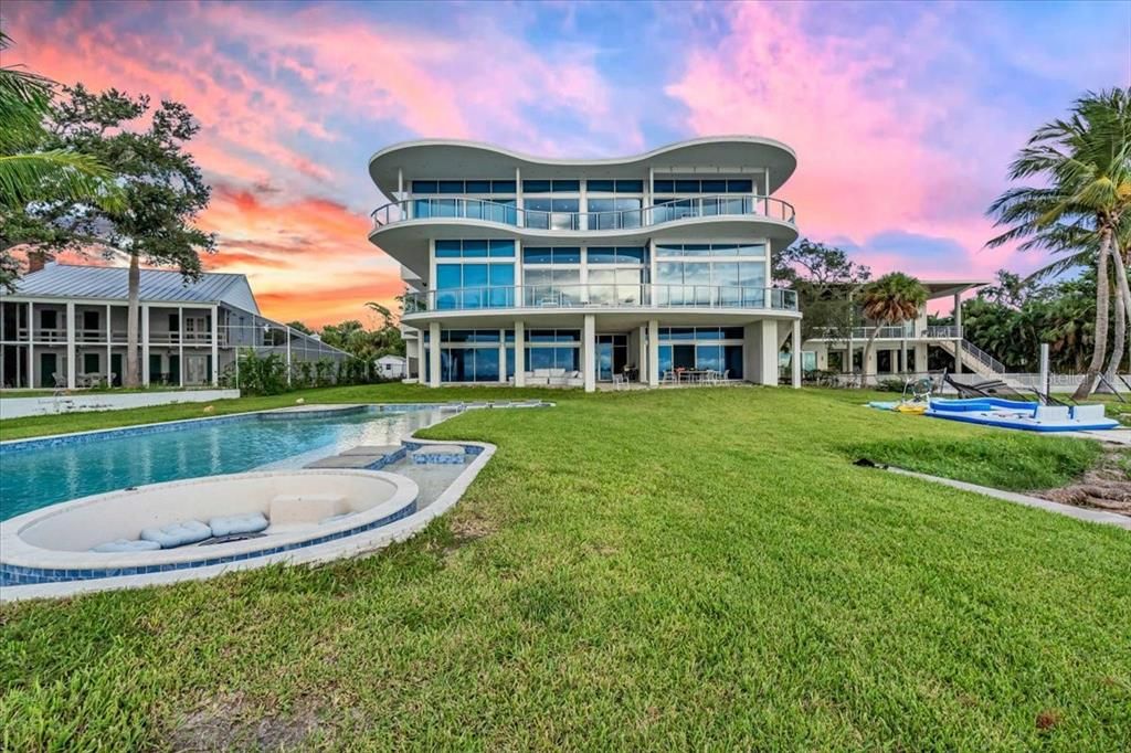 For Sale: $9,500,000 (8 beds, 8 baths, 8875 Square Feet)