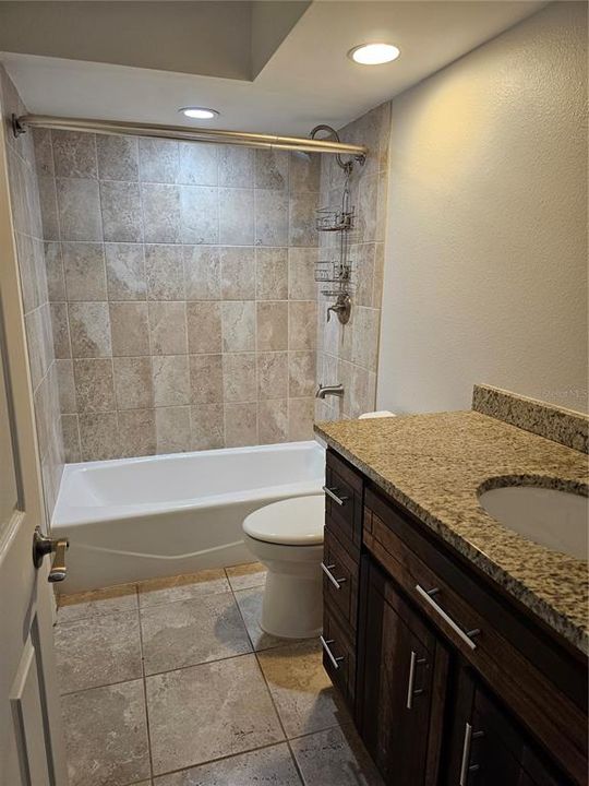 For Rent: $3,800 (4 beds, 2 baths, 2195 Square Feet)