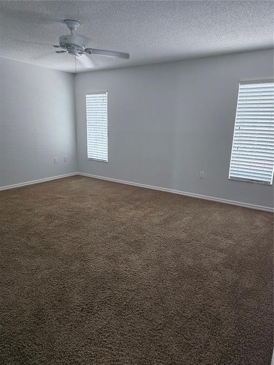 For Rent: $3,800 (4 beds, 2 baths, 2195 Square Feet)
