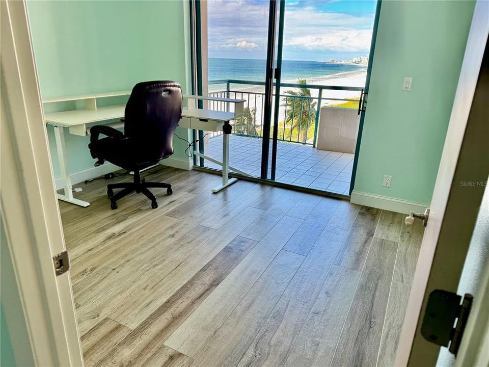 Activo con contrato: $1,850,000 (3 camas, 2 baños, 1920 Pies cuadrados)