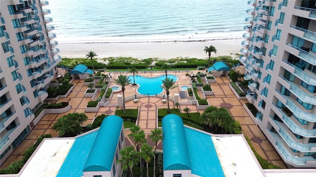 Activo con contrato: $1,850,000 (3 camas, 2 baños, 1920 Pies cuadrados)