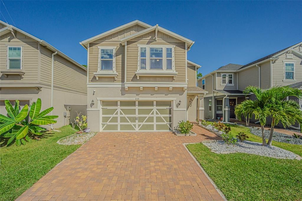 На продажу: $899,000 (5 спален, 3 ванн, 3380 Квадратных фут)