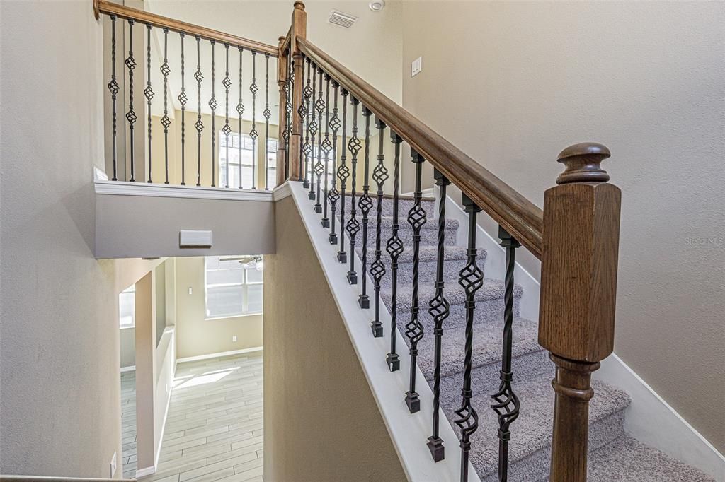 На продажу: $899,000 (5 спален, 3 ванн, 3380 Квадратных фут)