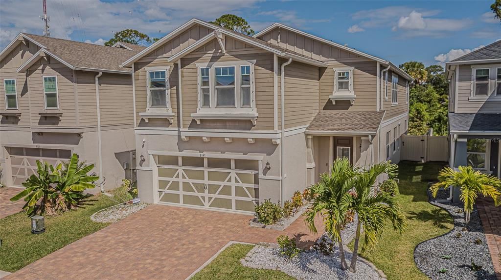 На продажу: $899,000 (5 спален, 3 ванн, 3380 Квадратных фут)