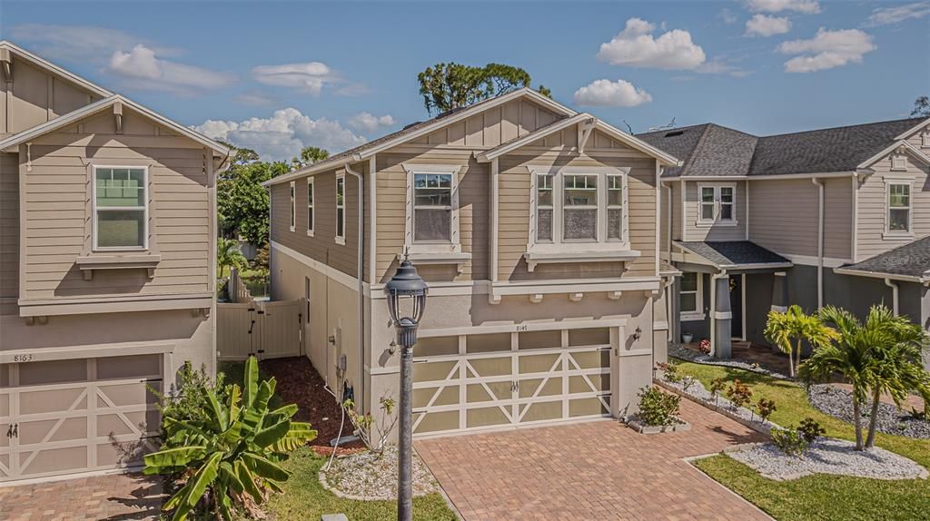 На продажу: $899,000 (5 спален, 3 ванн, 3380 Квадратных фут)