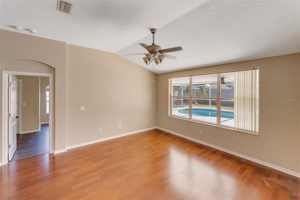 En Renta: $2,900 (3 camas, 2 baños, 1592 Pies cuadrados)