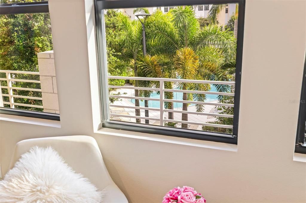 For Rent: $4,950 (3 beds, 3 baths, 1990 Square Feet)