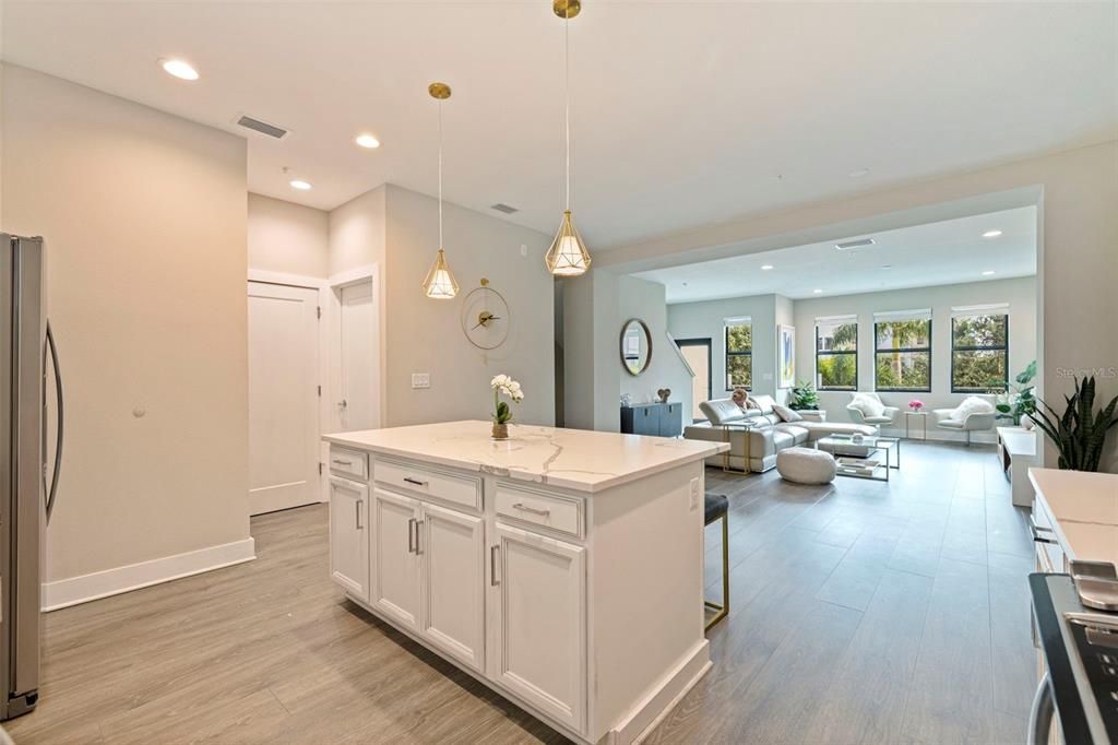 For Rent: $4,950 (3 beds, 3 baths, 1990 Square Feet)