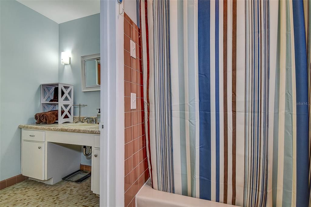 En Venta: $240,000 (2 camas, 1 baños, 1170 Pies cuadrados)