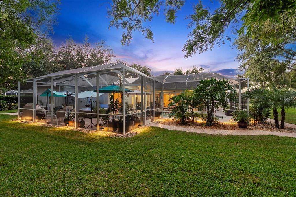 For Sale: $749,500 (4 beds, 3 baths, 2760 Square Feet)