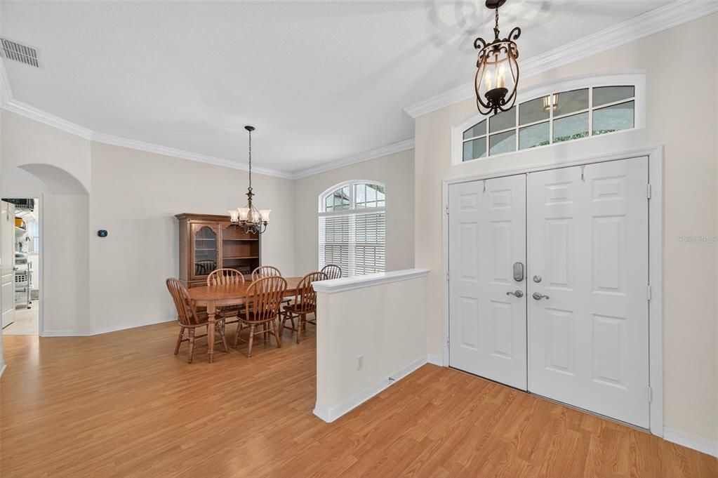 For Sale: $749,500 (4 beds, 3 baths, 2760 Square Feet)