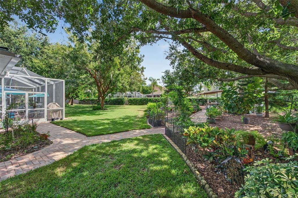 For Sale: $749,500 (4 beds, 3 baths, 2760 Square Feet)