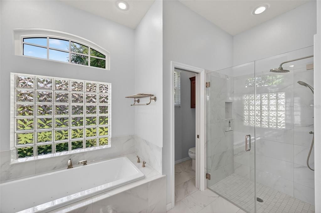 For Sale: $749,500 (4 beds, 3 baths, 2760 Square Feet)