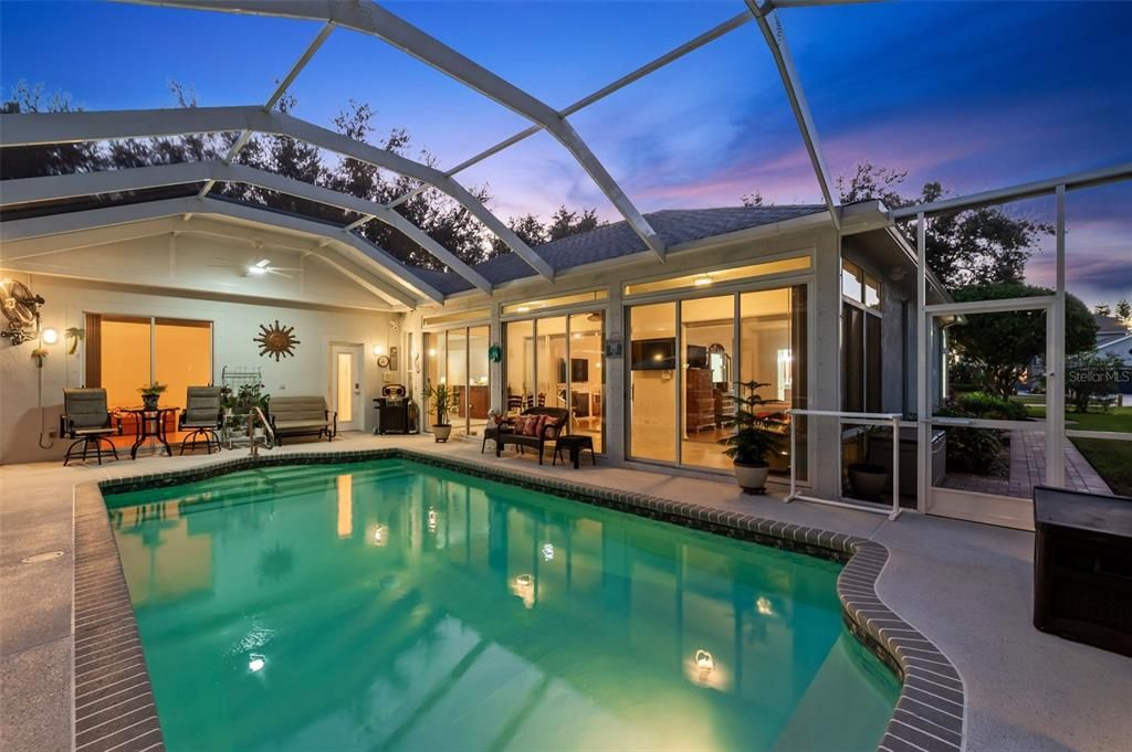 For Sale: $749,500 (4 beds, 3 baths, 2760 Square Feet)