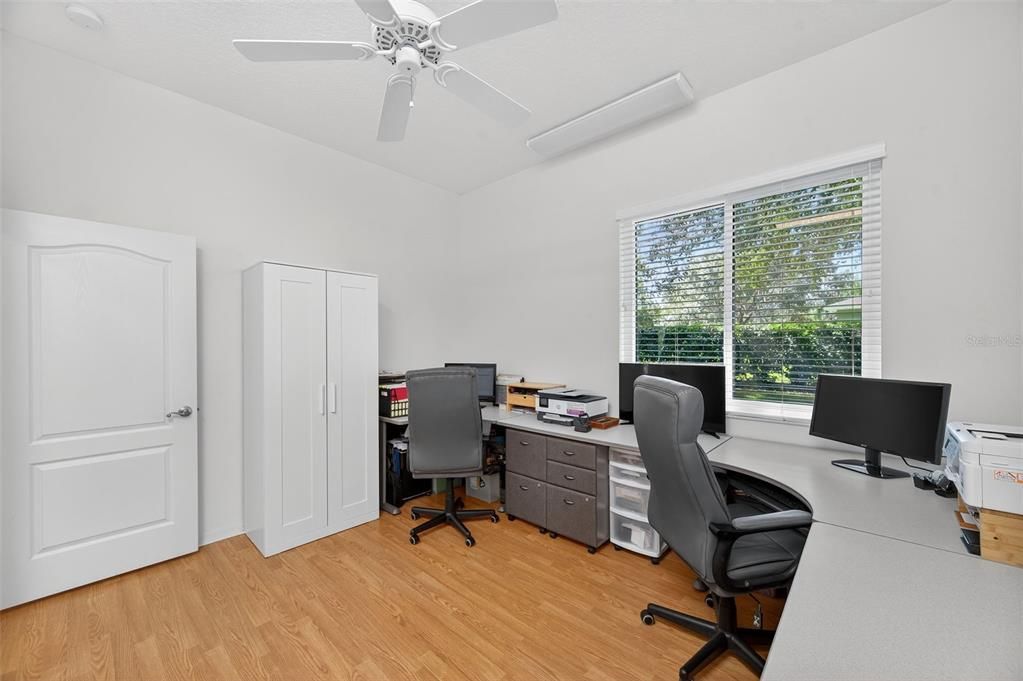 For Sale: $749,500 (4 beds, 3 baths, 2760 Square Feet)