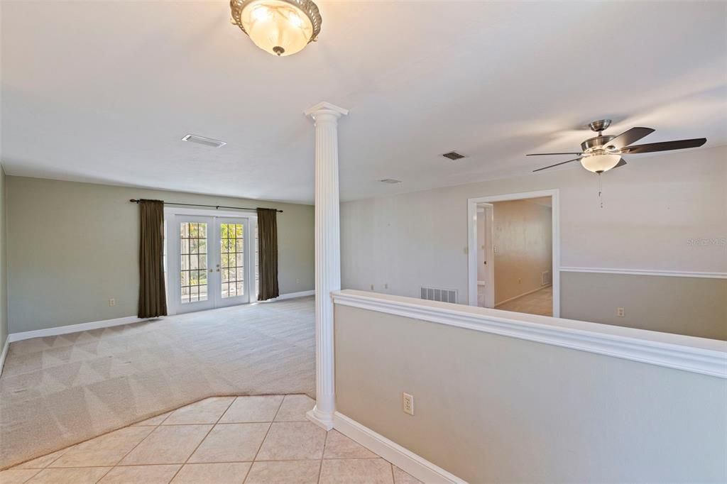 For Sale: $550,000 (3 beds, 2 baths, 1718 Square Feet)