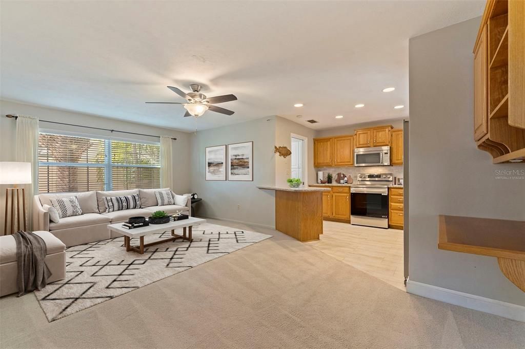 For Sale: $550,000 (3 beds, 2 baths, 1718 Square Feet)