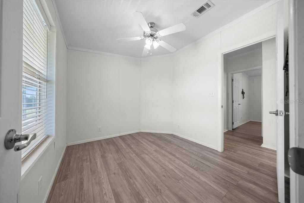 For Sale: $679,900 (3 beds, 2 baths, 1188 Square Feet)