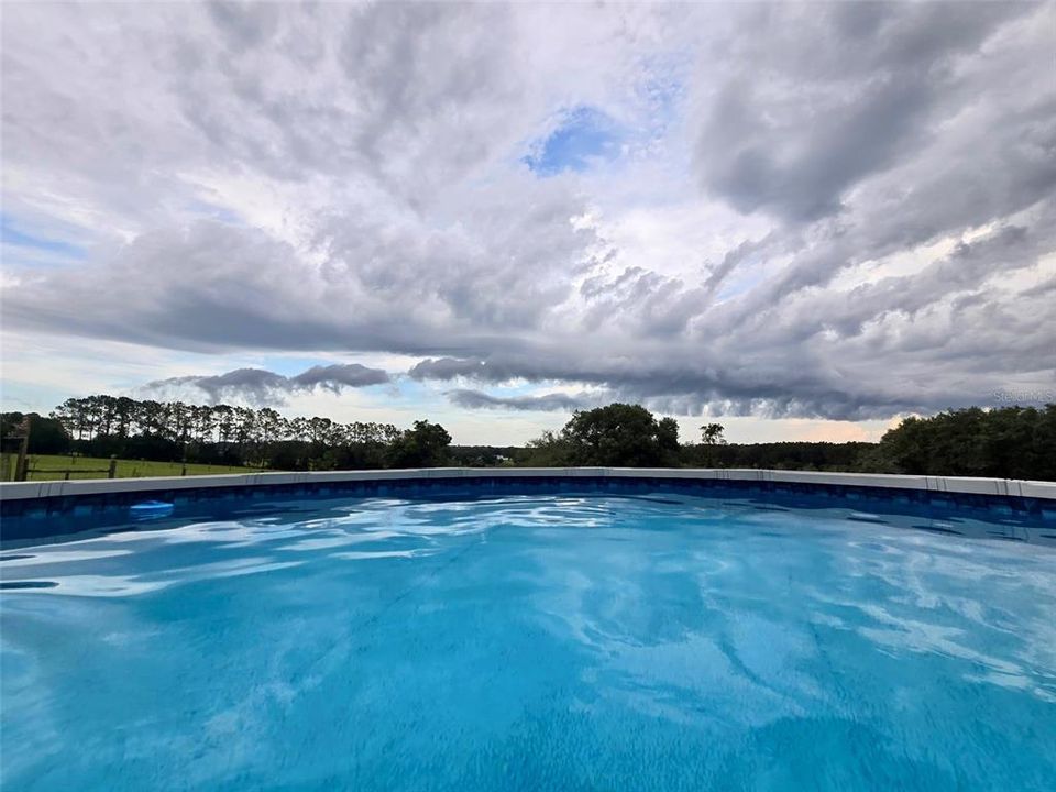 For Sale: $679,900 (3 beds, 2 baths, 1188 Square Feet)