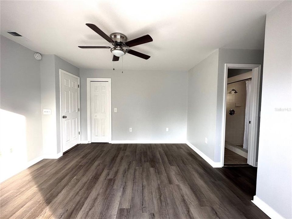 Active With Contract: $264,900 (3 beds, 2 baths, 1350 Square Feet)