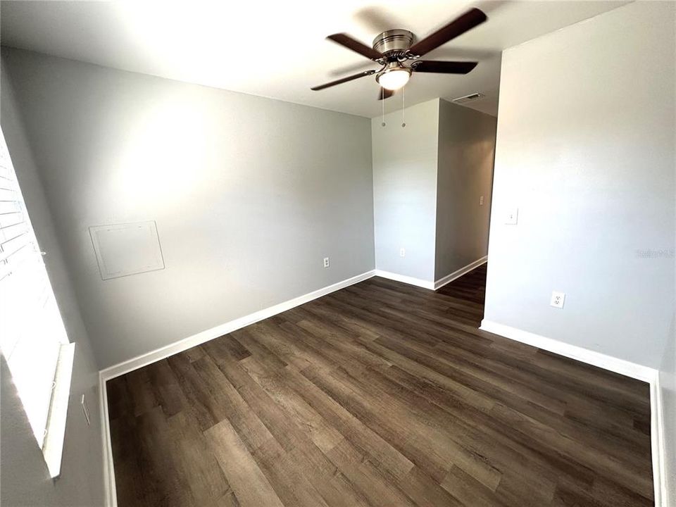 Active With Contract: $264,900 (3 beds, 2 baths, 1350 Square Feet)