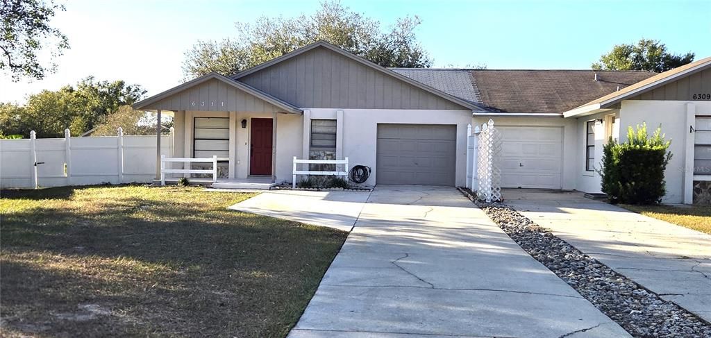 Active With Contract: $264,900 (3 beds, 2 baths, 1350 Square Feet)