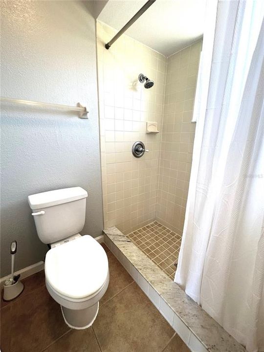 Active With Contract: $264,900 (3 beds, 2 baths, 1350 Square Feet)