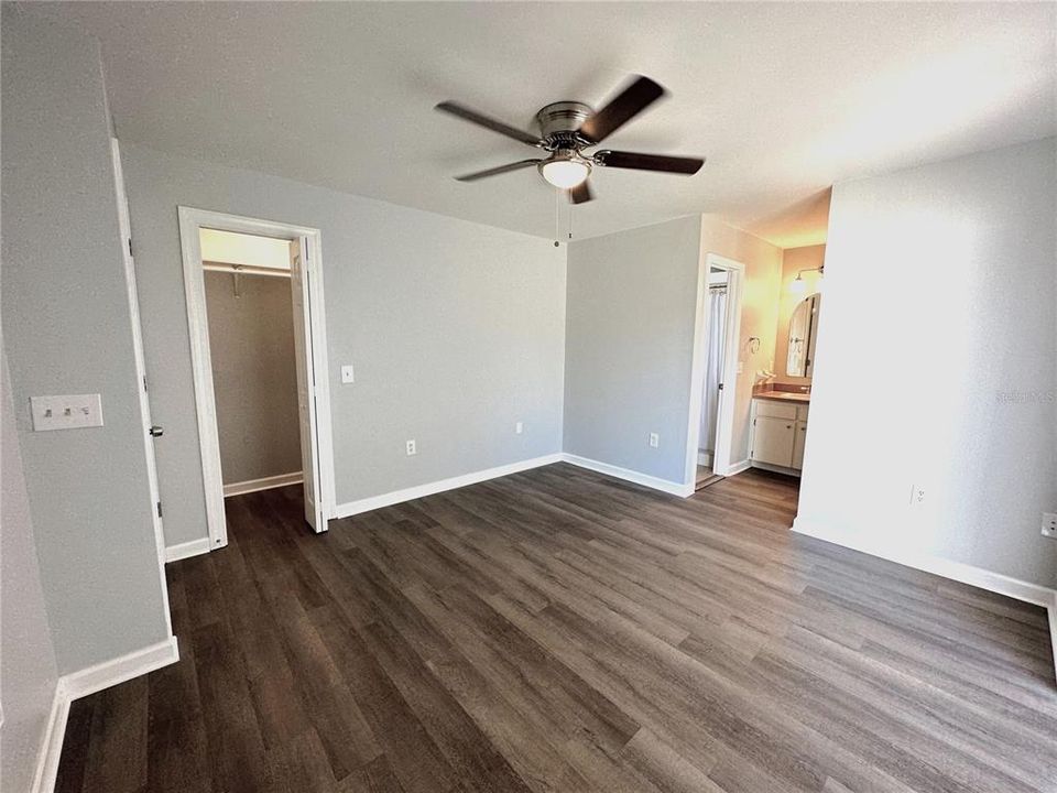 Active With Contract: $264,900 (3 beds, 2 baths, 1350 Square Feet)